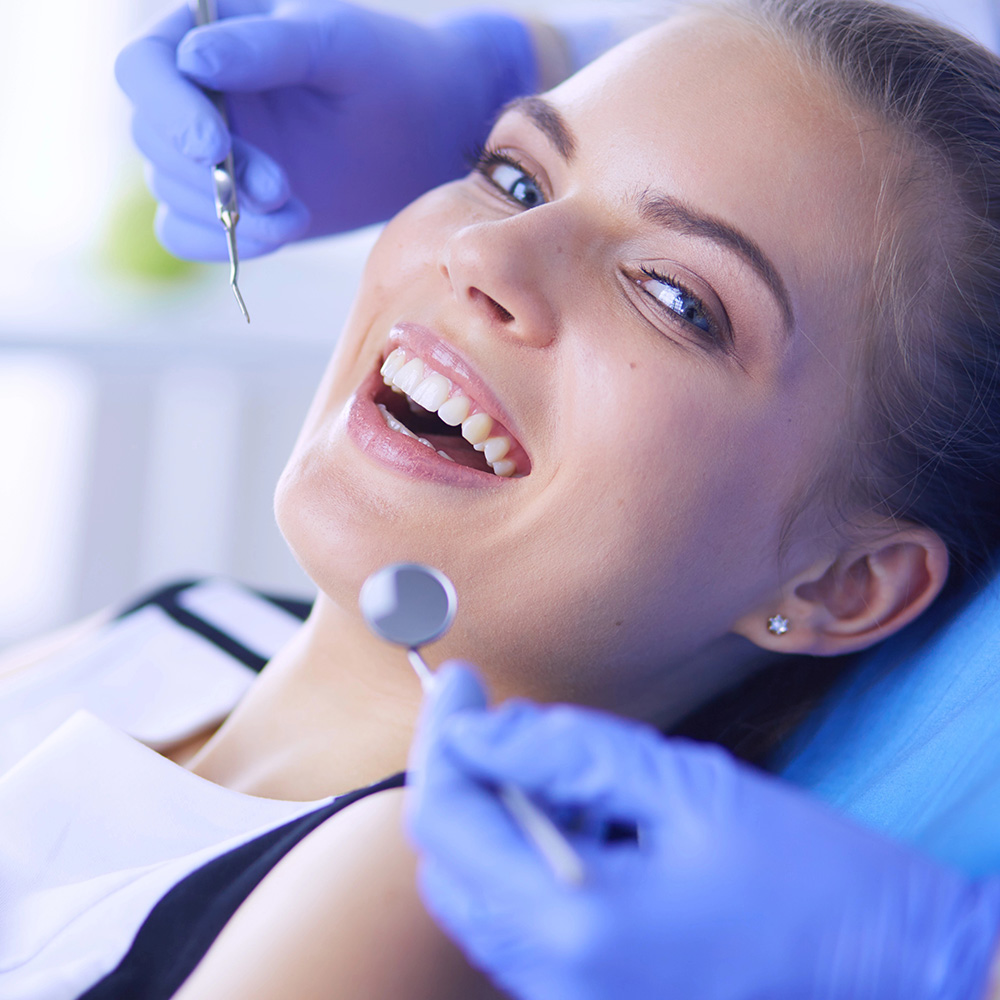 inspeccion-dental-consultorio-dentista